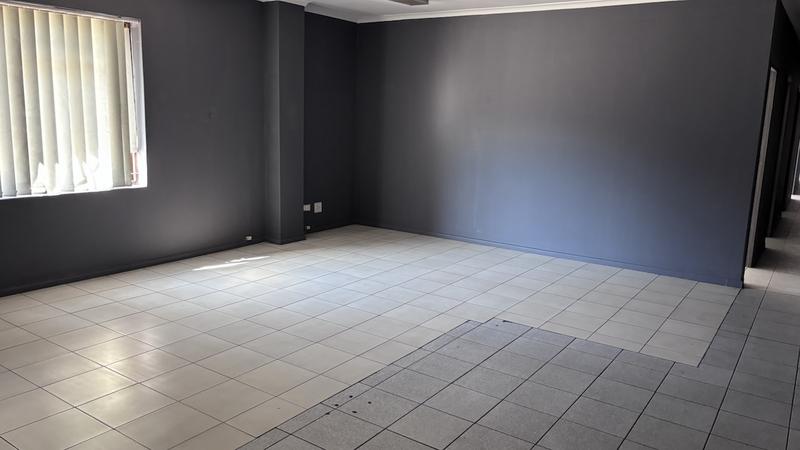 To Let Commercial Property for Rent in Montague Gardens Western Cape